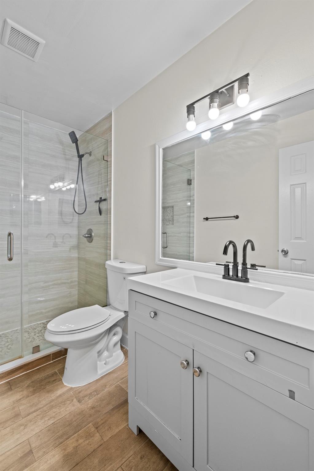 Brighten Beach - Residential Lease