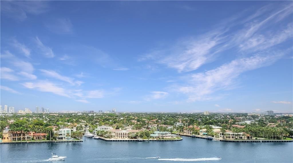 Photo of 77 S Birch Rd #14C, Fort Lauderdale, FL 33316 (MLS # F10291527)