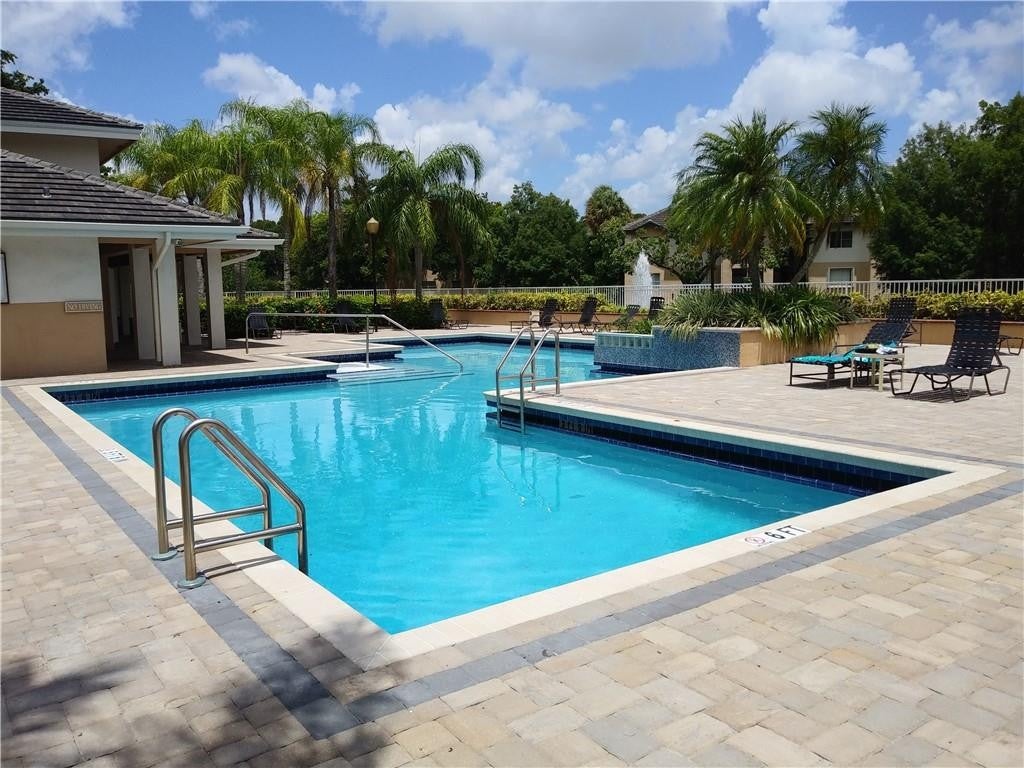 Photo of 9799 Westview Drive #1012, Coral Springs, FL 33076 (MLS # F10542244)