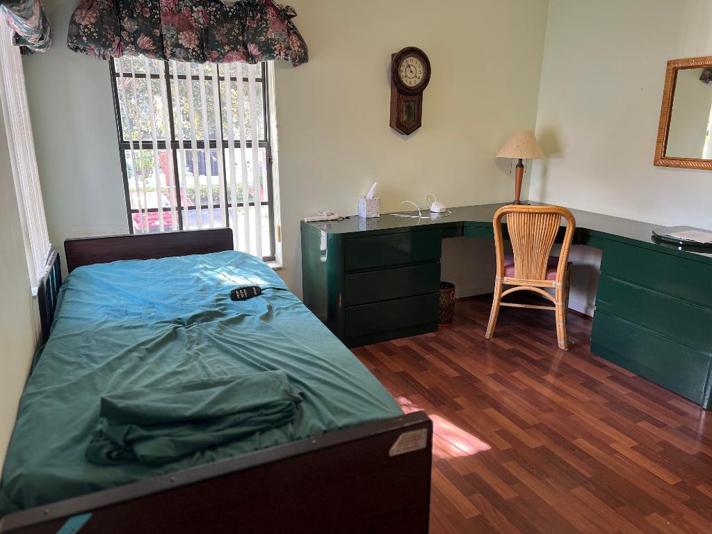 SUN VALLEY EAST CONDO - Residential