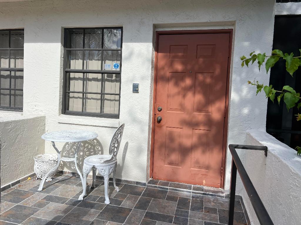 SUN VALLEY EAST CONDO - Residential