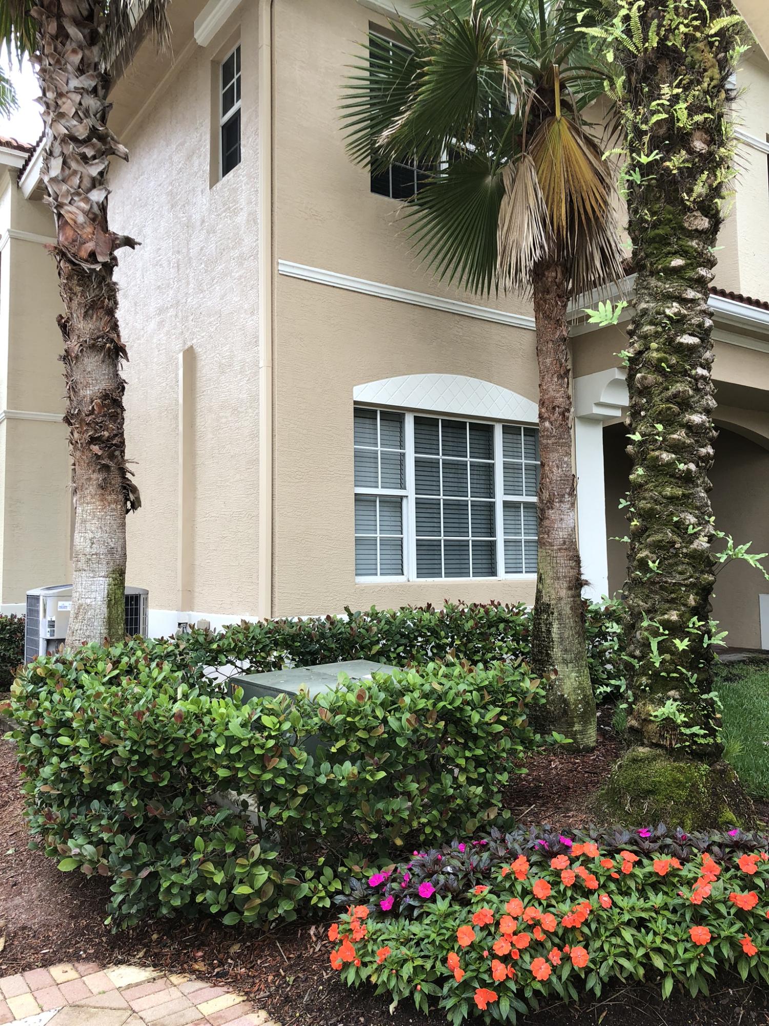 CIELO TOWNHOMES AT SHOPS OF DONALD ROSS - Residential Lease