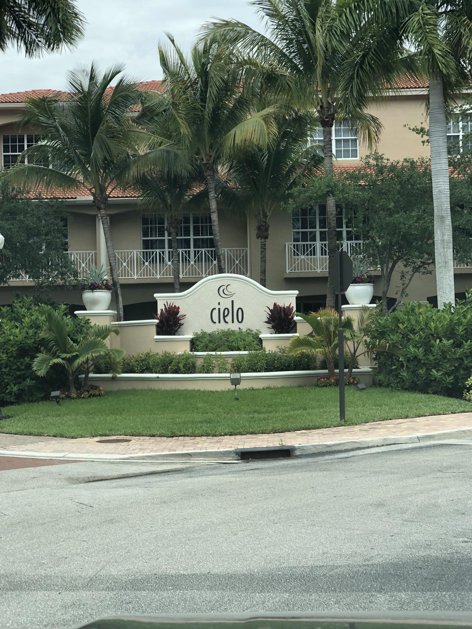 CIELO TOWNHOMES AT SHOPS OF DONALD ROSS - Residential Lease