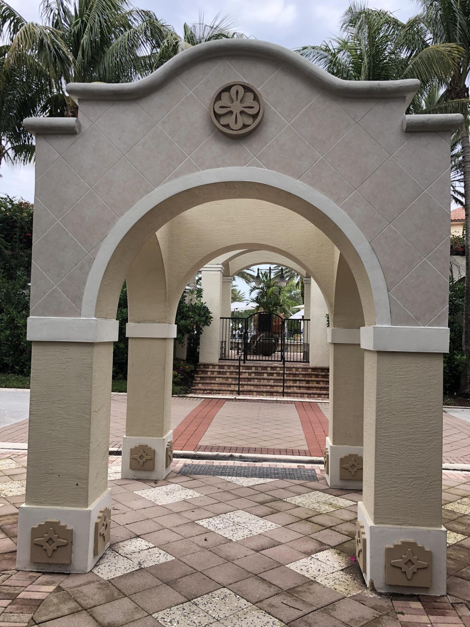 CIELO TOWNHOMES AT SHOPS OF DONALD ROSS - Residential Lease