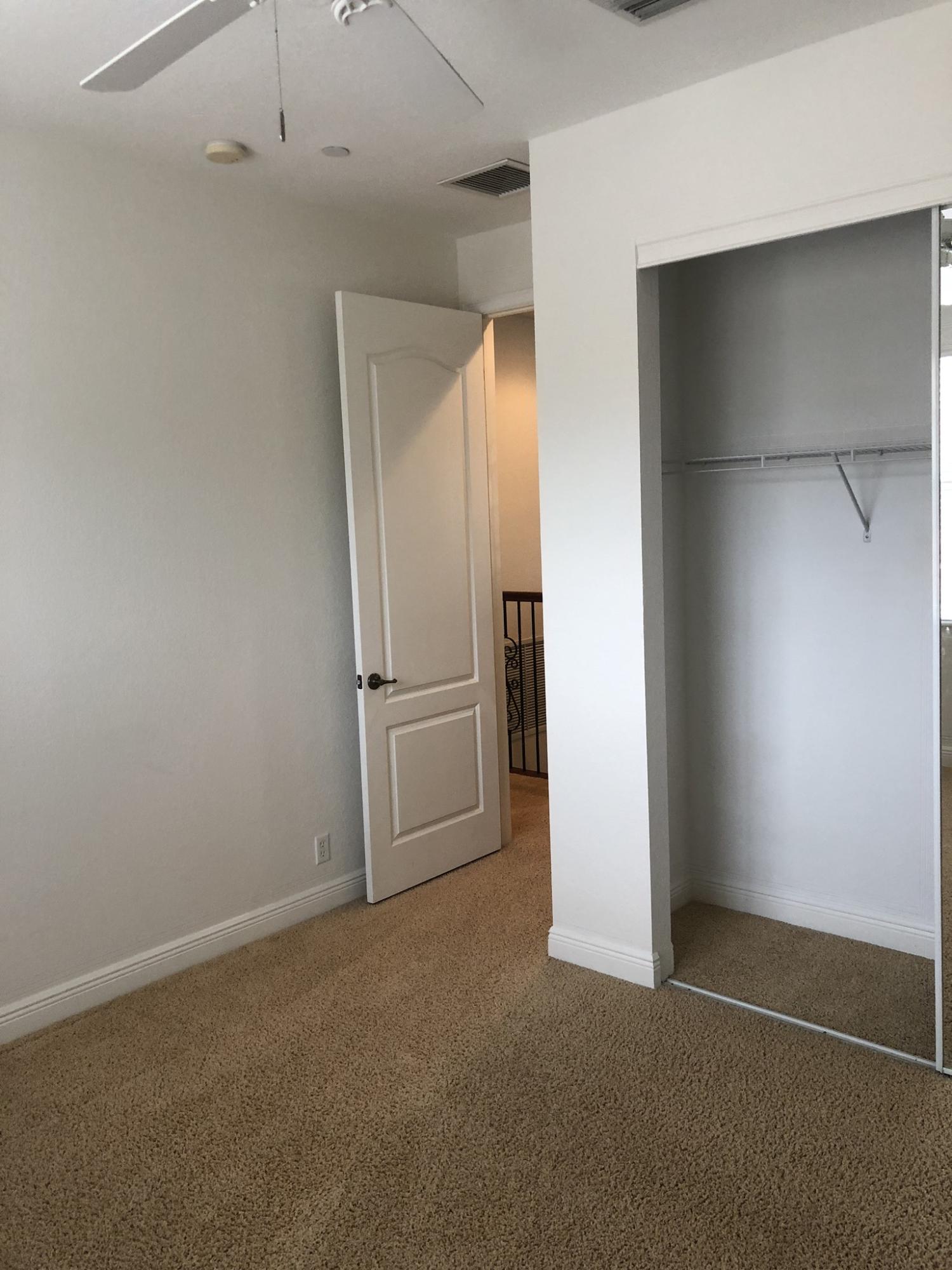 CIELO TOWNHOMES AT SHOPS OF DONALD ROSS - Residential Lease