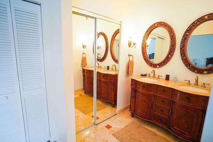 VILLAS OF OCEAN DUNES - Residential Lease
