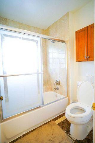 VILLAS OF OCEAN DUNES - Residential Lease