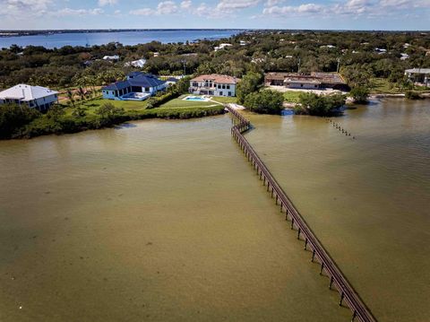 A home in Sewalls Point