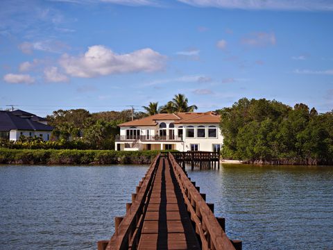 A home in Sewalls Point