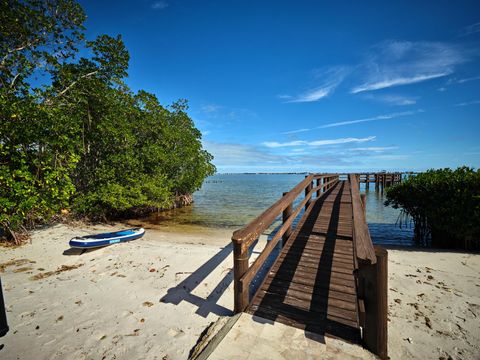 A home in Sewalls Point