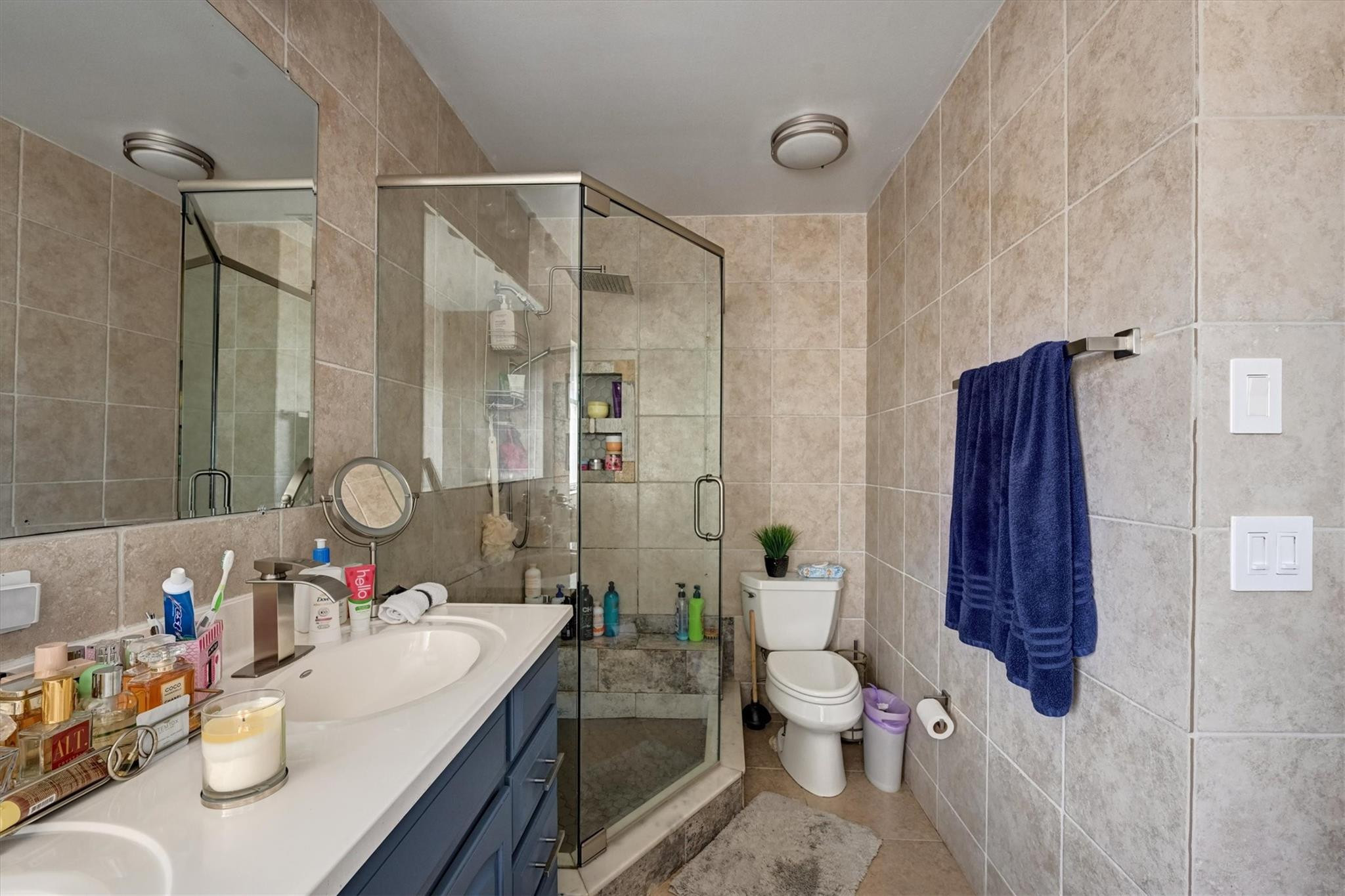 JACARANDA PARCEL 215 - Residential Lease