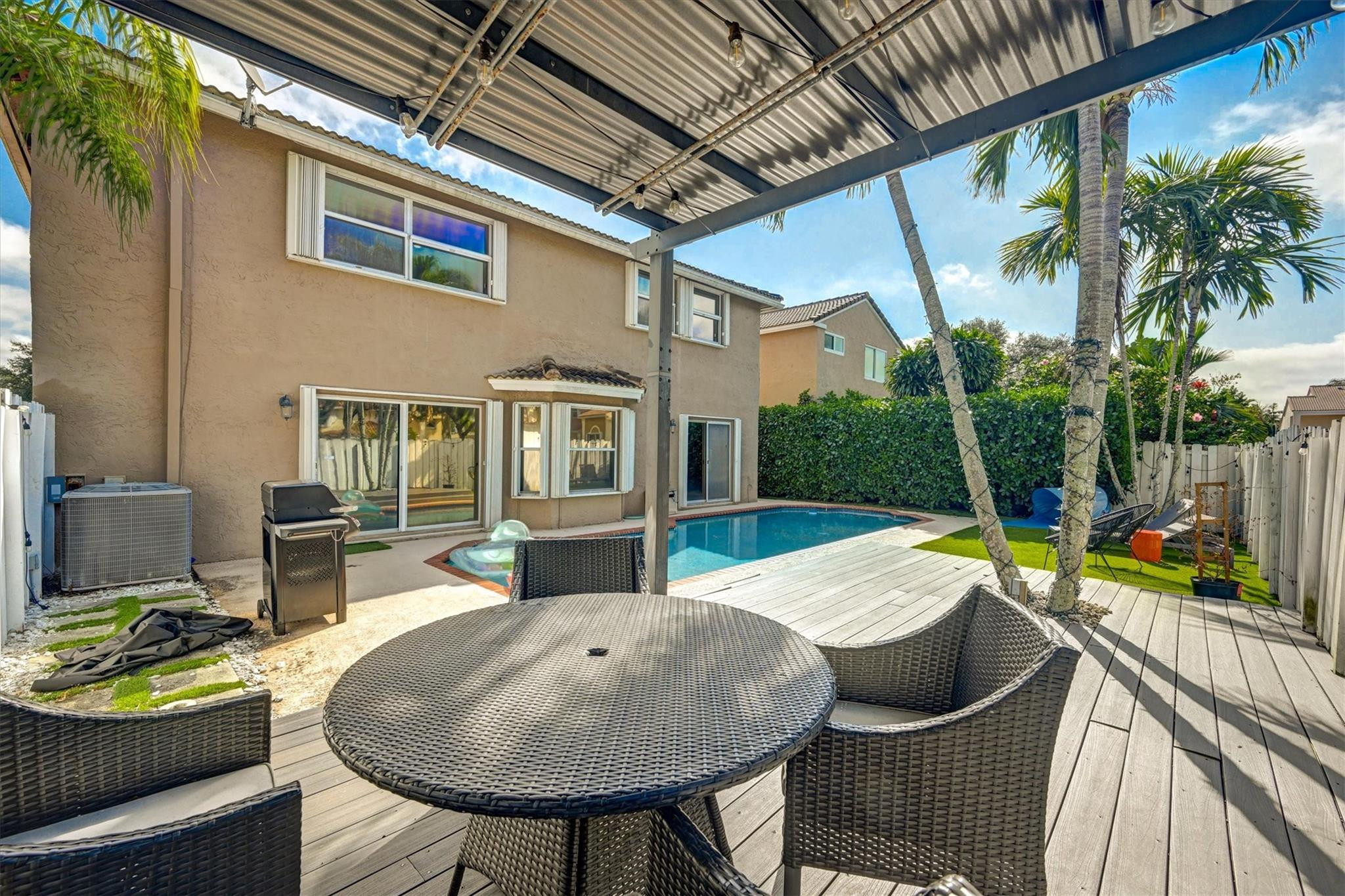 JACARANDA PARCEL 215 - Residential Lease