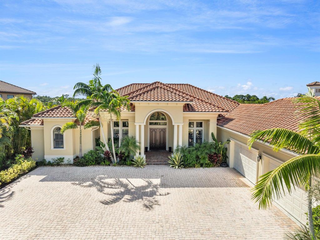 Photo of 109 SE Fiore Bello, Port Saint Lucie, FL 34952 (MLS # R11133176)