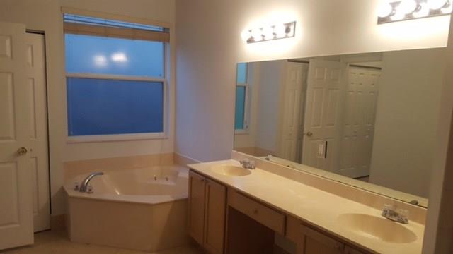 THOUSAND OAKS - Residential