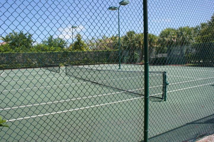 THOUSAND OAKS - Residential