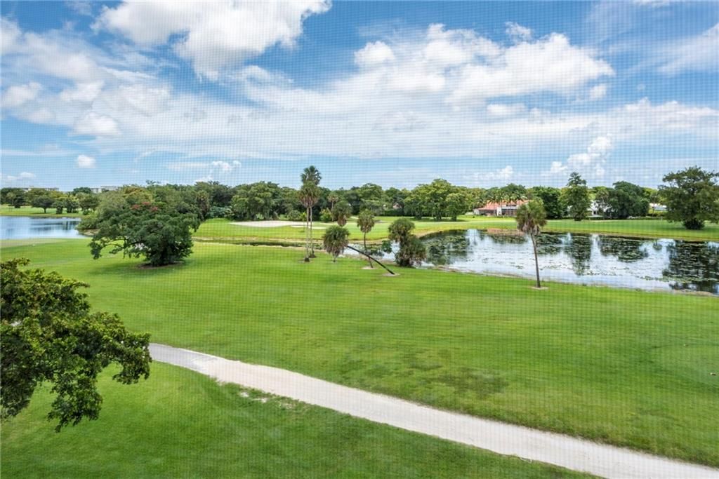 Photo of 808 Cypress Blvd #409, Pompano Beach, FL 33069 (MLS # F10293713)