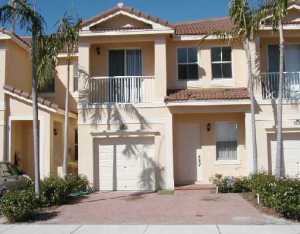 SHOMA VILLAS II AT ROYAL PALM CONDOIU - Residential Lease