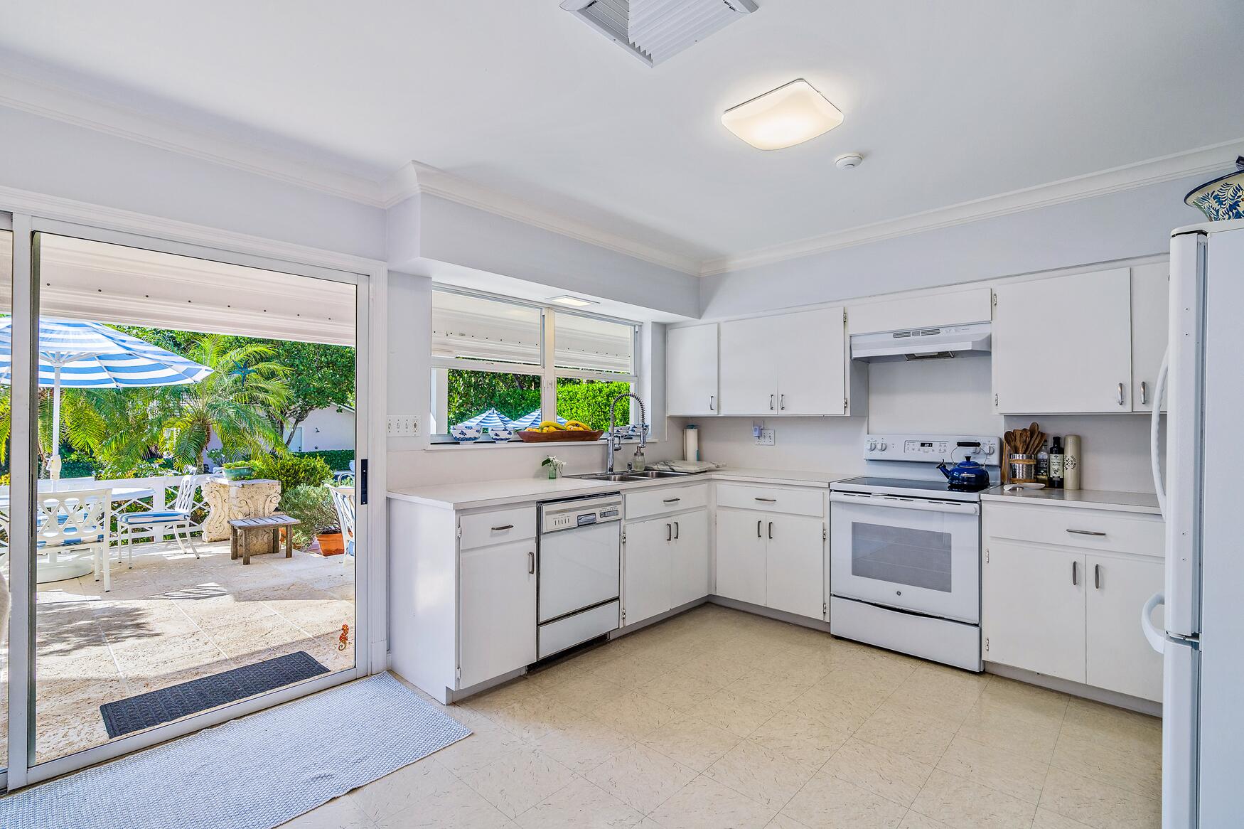 JUPITER ISLAND - Residential