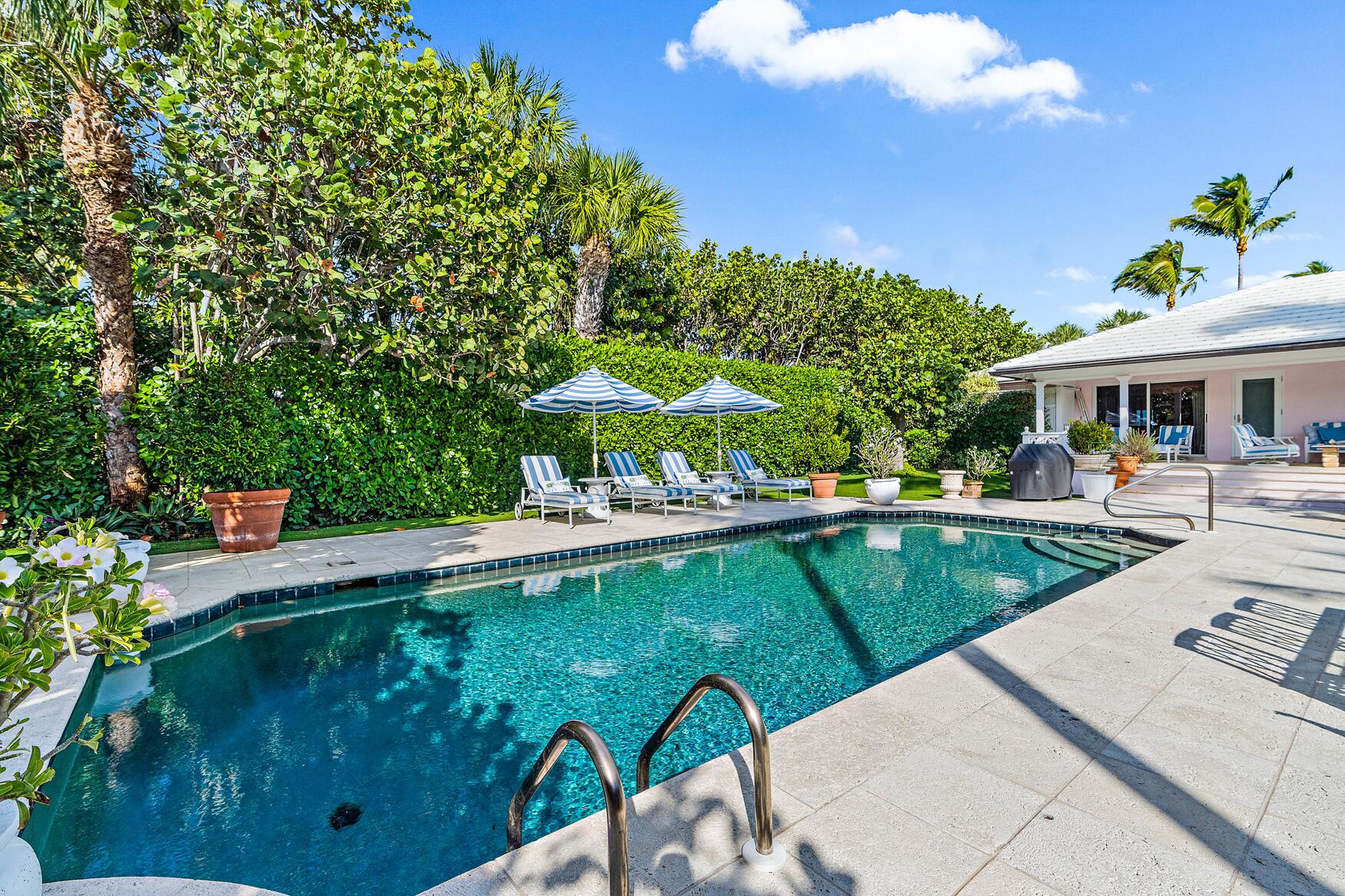 JUPITER ISLAND - Residential