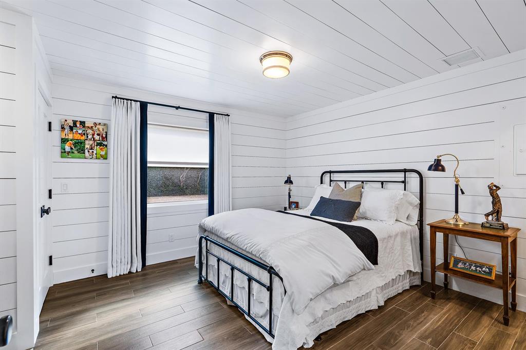 JUPITER ISLAND - Residential