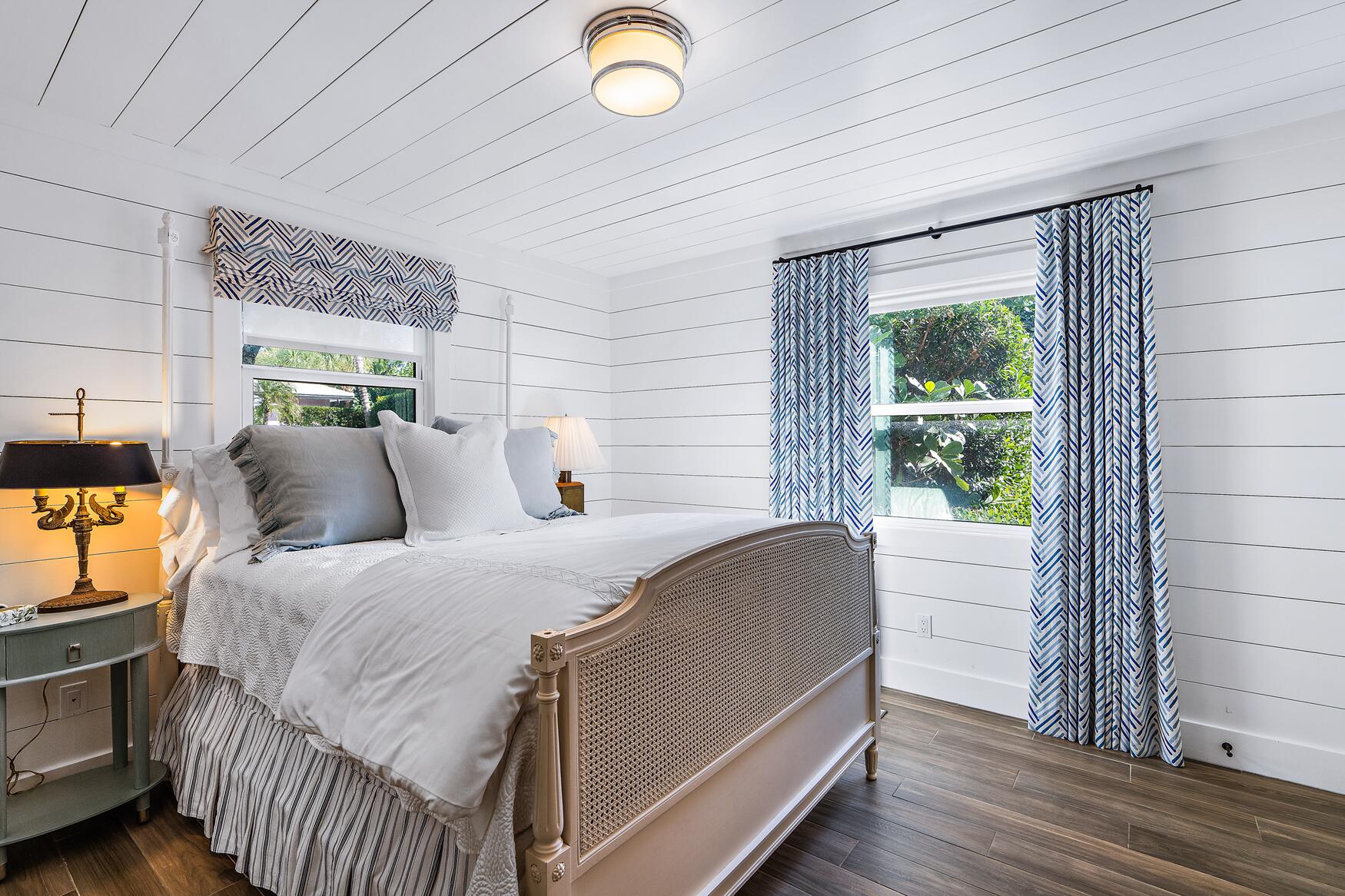 JUPITER ISLAND - Residential