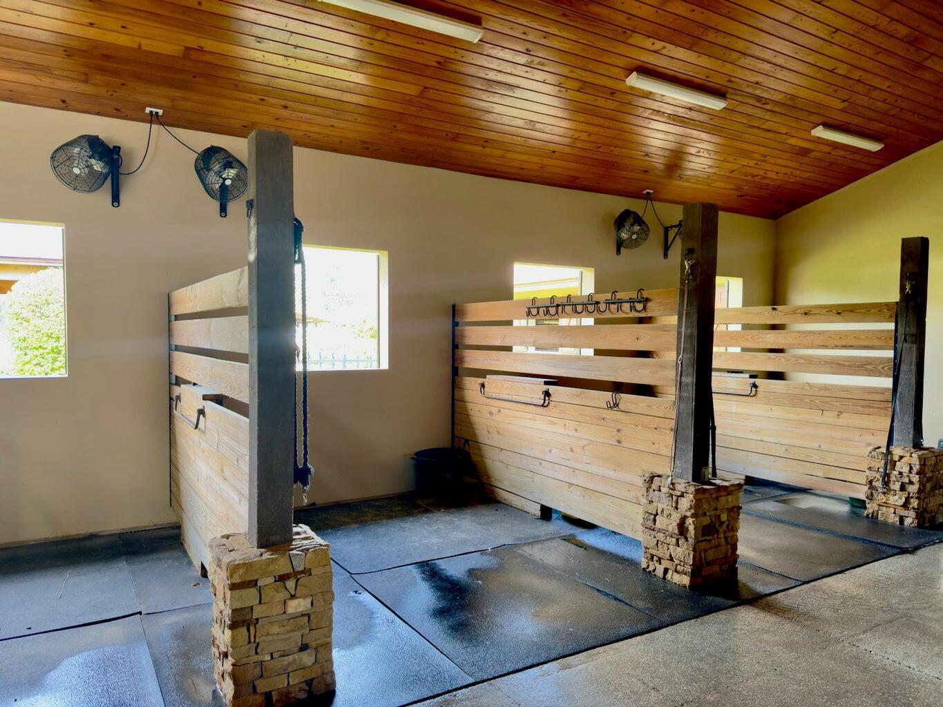 HOMELAND - Residential Lease