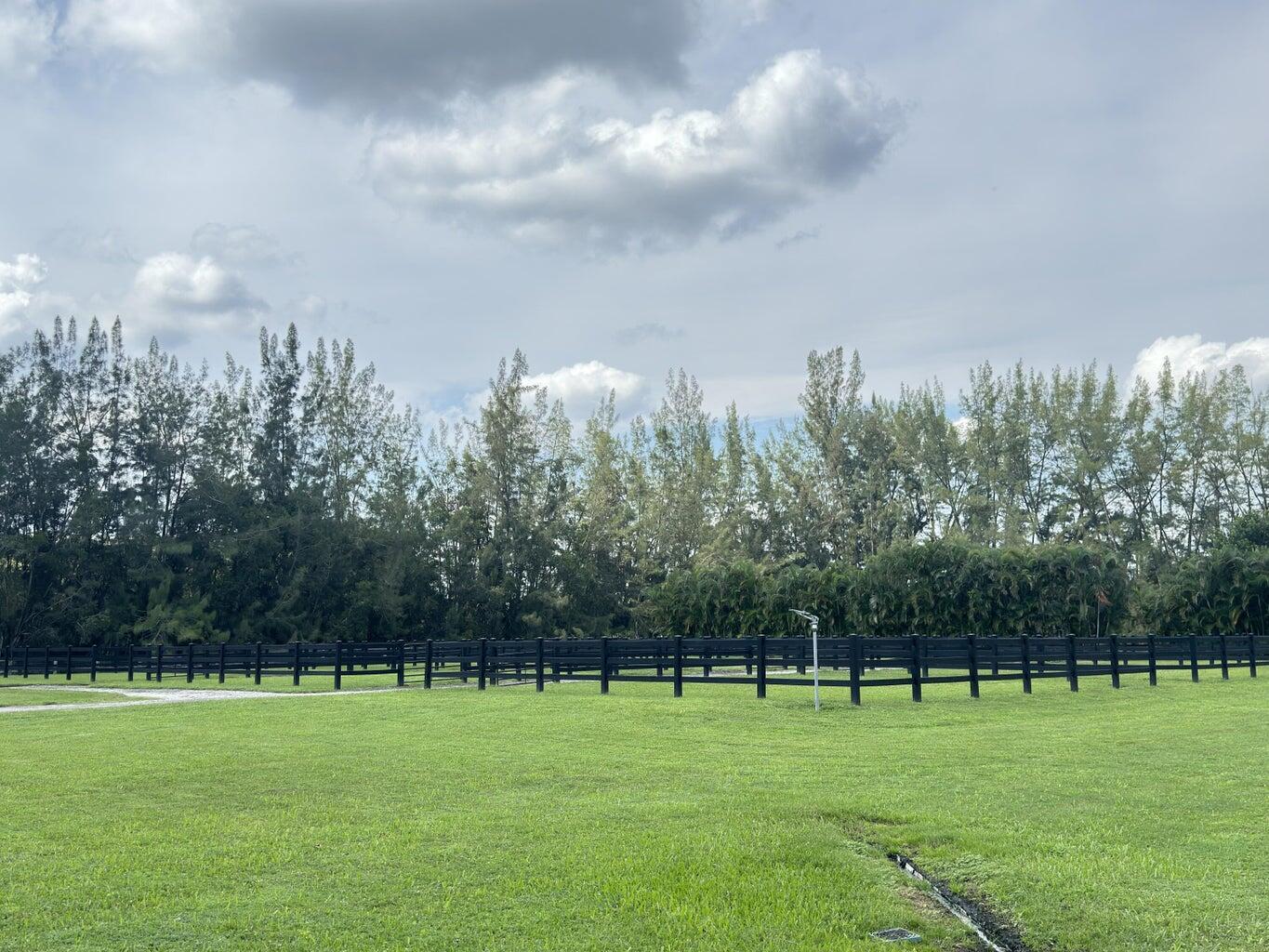 HOMELAND - Residential Lease