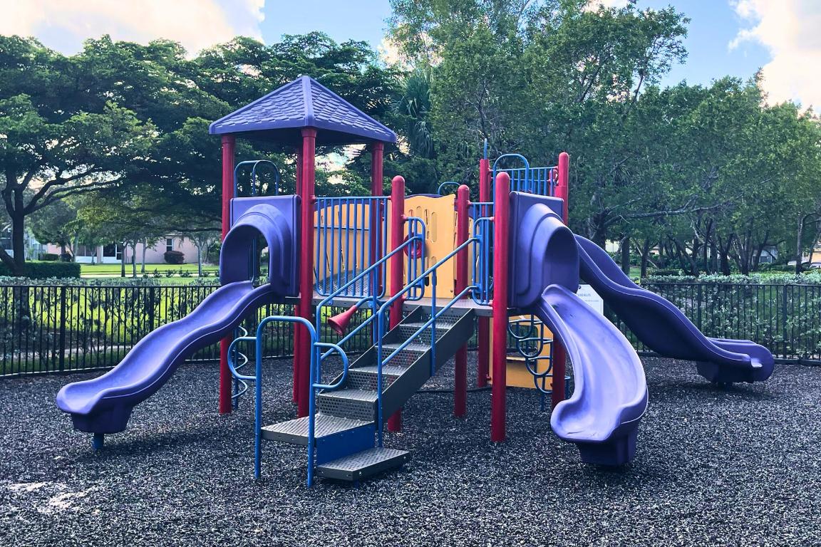 VIZCAYA FALLS PLAT 3 - Residential