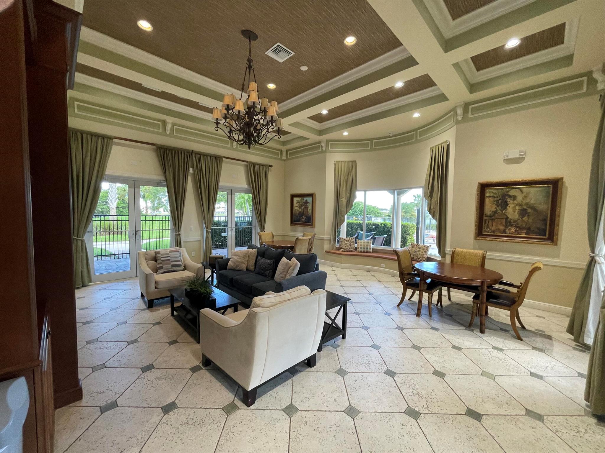 VIZCAYA FALLS PLAT 3 - Residential