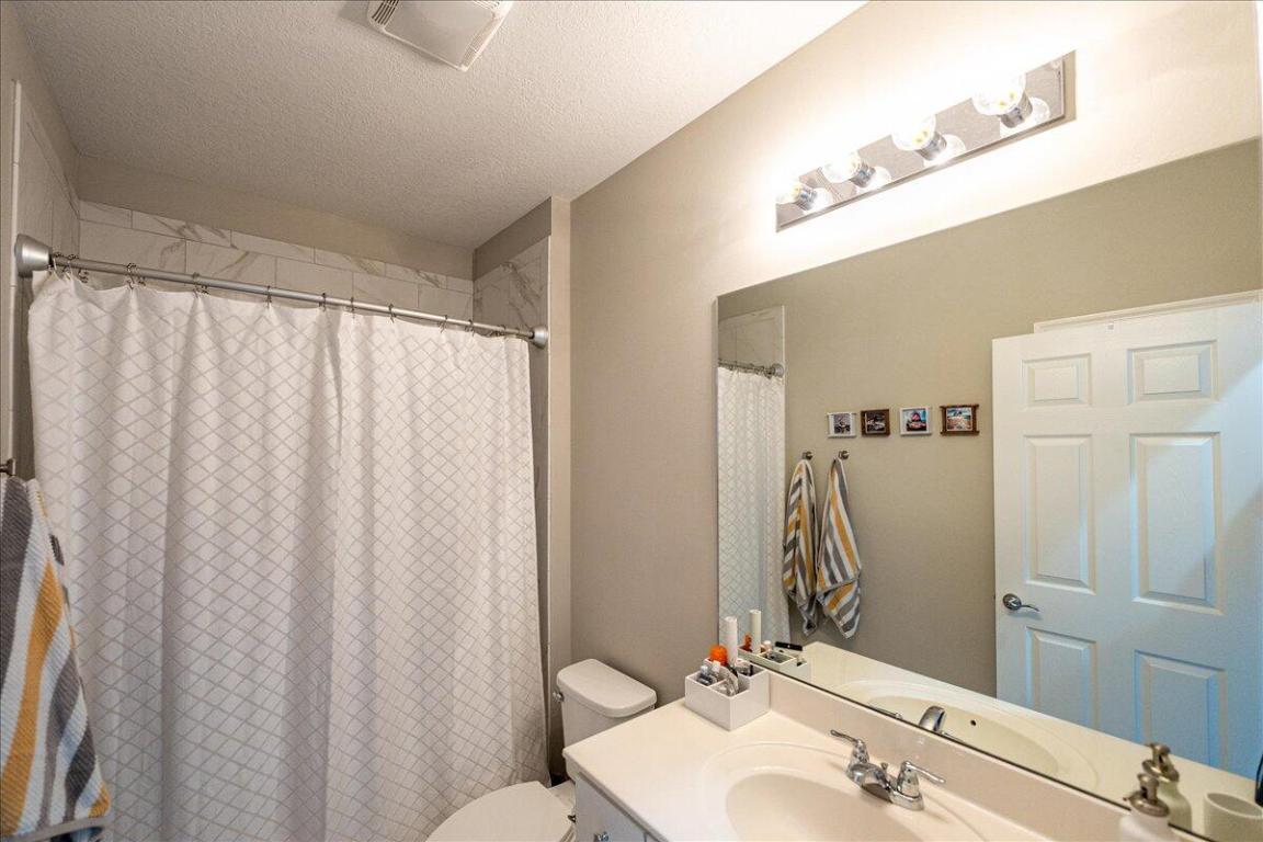 VIZCAYA FALLS PLAT 3 - Residential