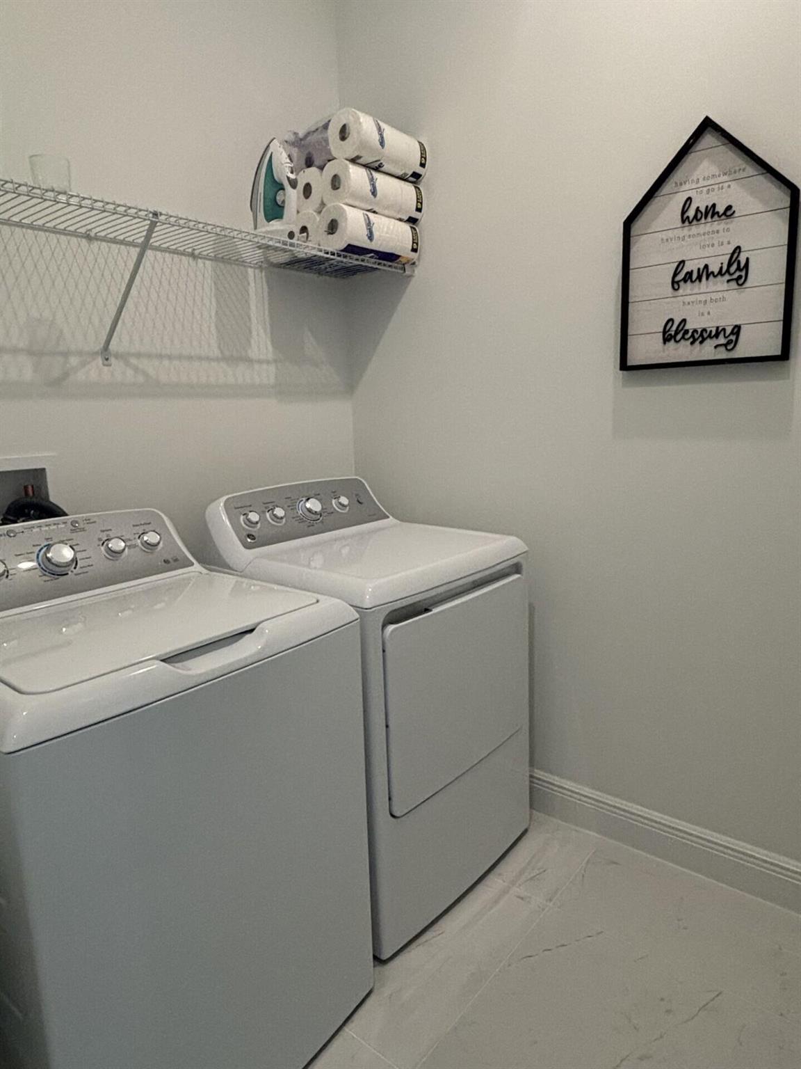 VERANO SOUTH PUD 1 - POD - Residential Lease