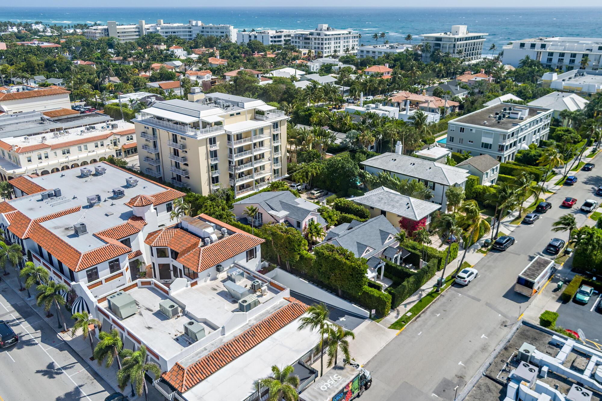 PERUVIAN COURT CONDO - Residential