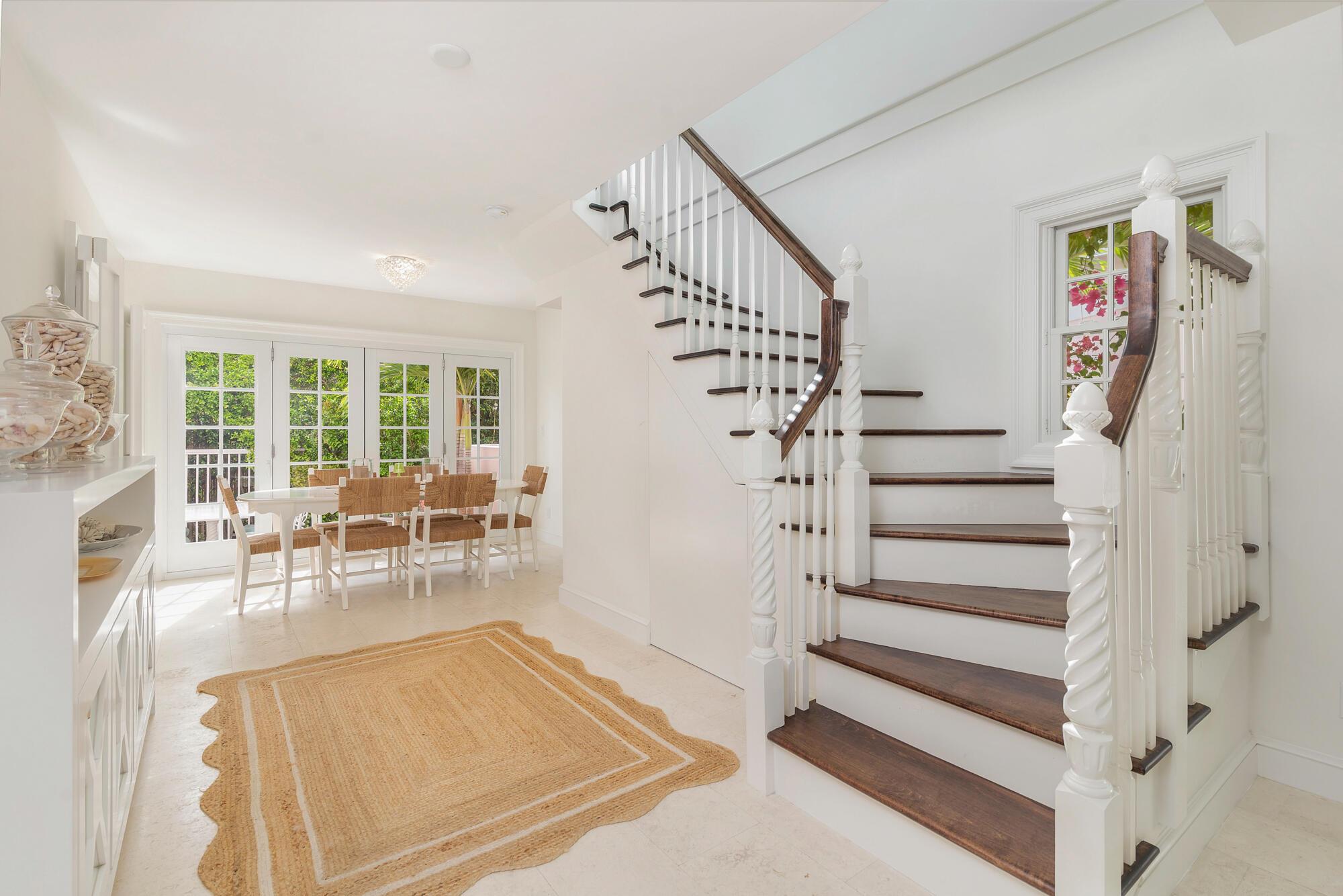 PERUVIAN COURT CONDO - Residential