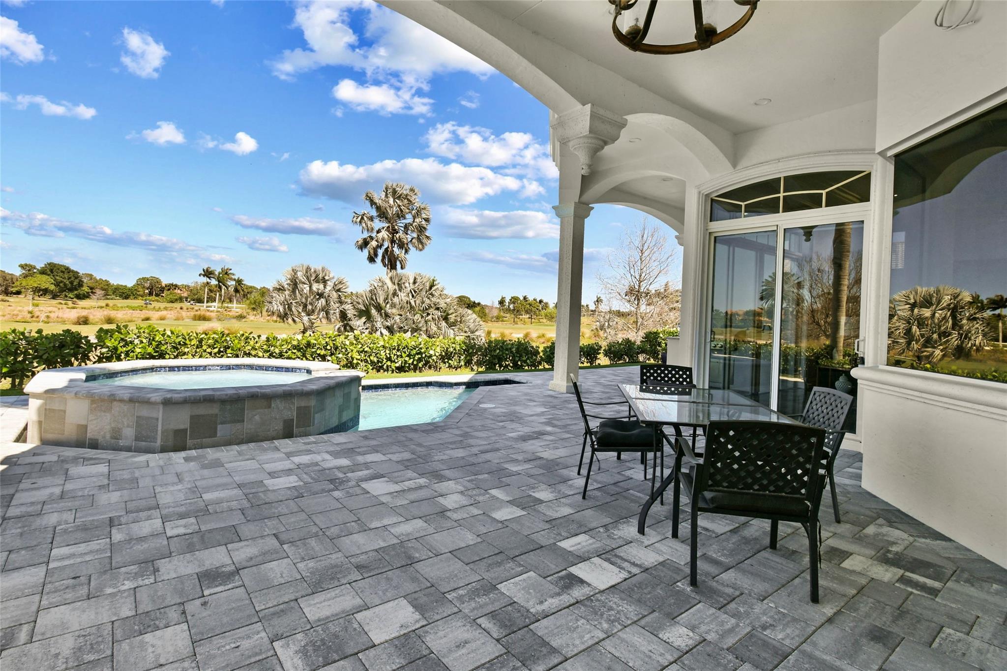 Tesoro 2 - Residential