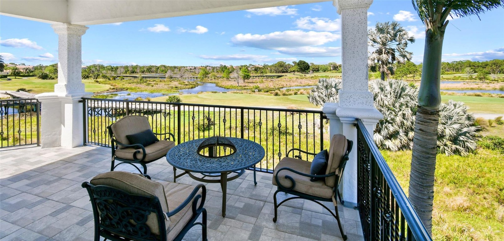 Tesoro 2 - Residential