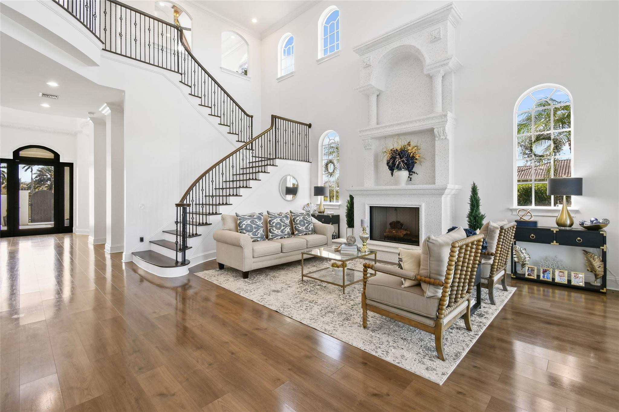 Tesoro 2 - Residential