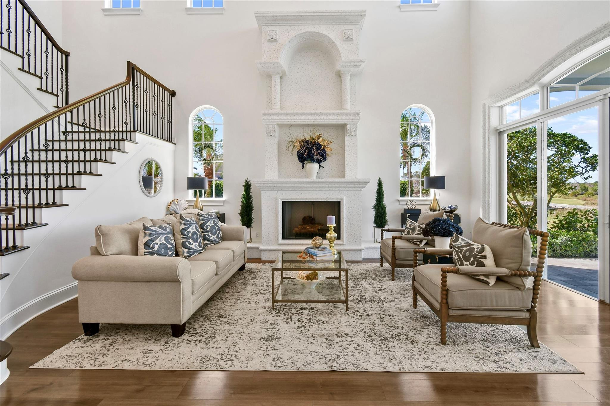 Tesoro 2 - Residential