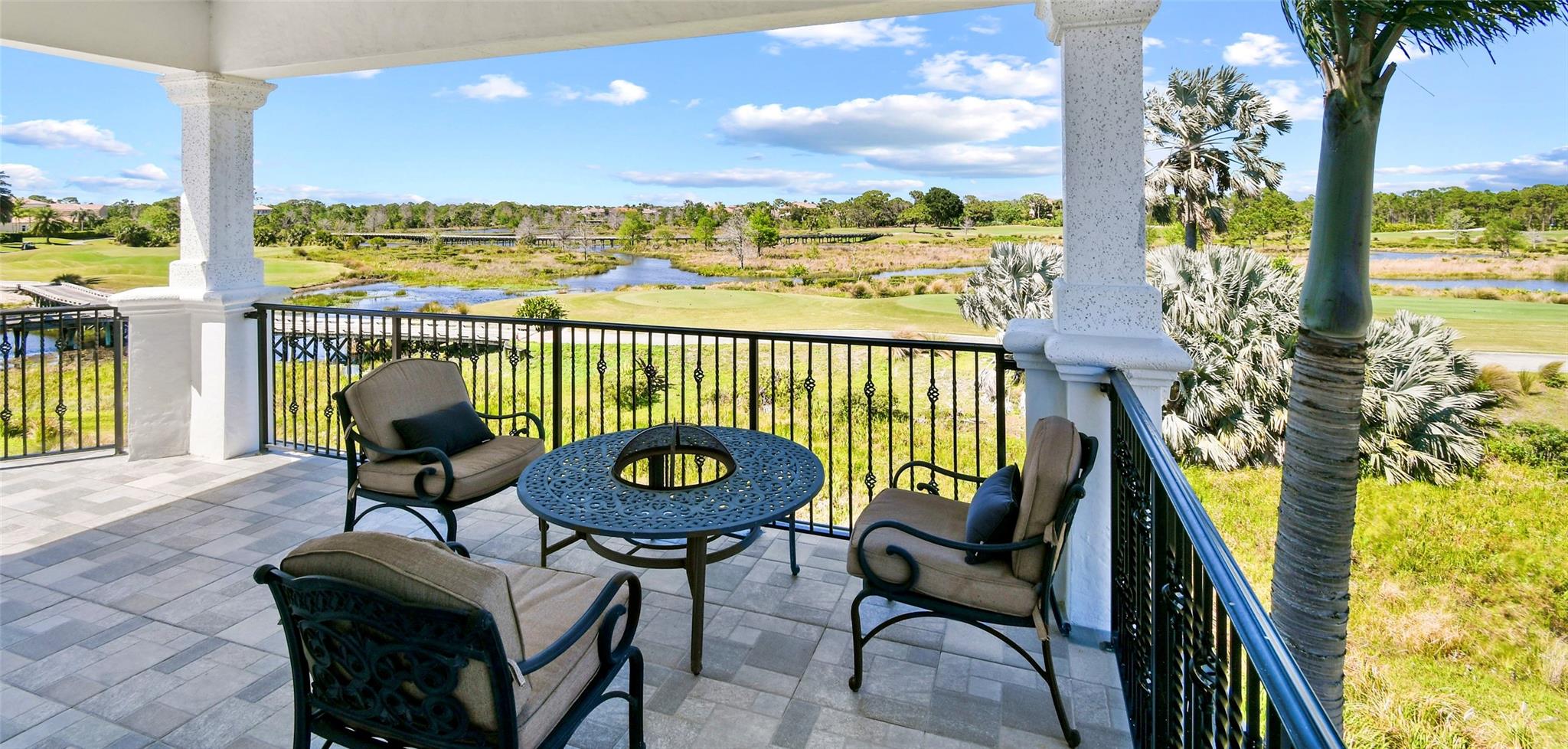 Tesoro 2 - Residential