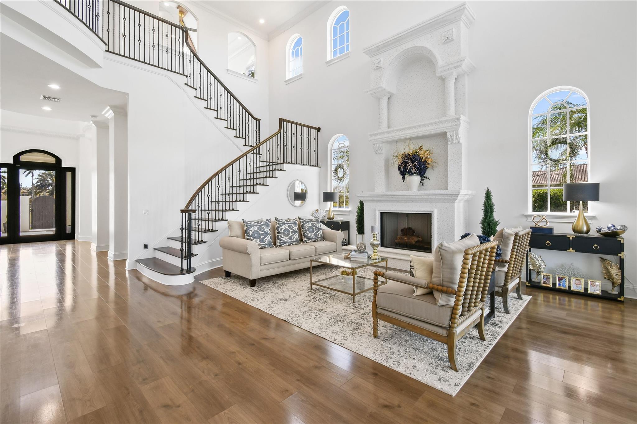 Tesoro 2 - Residential