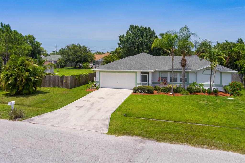 PORT ST LUCIE SECTION 40 - Residential