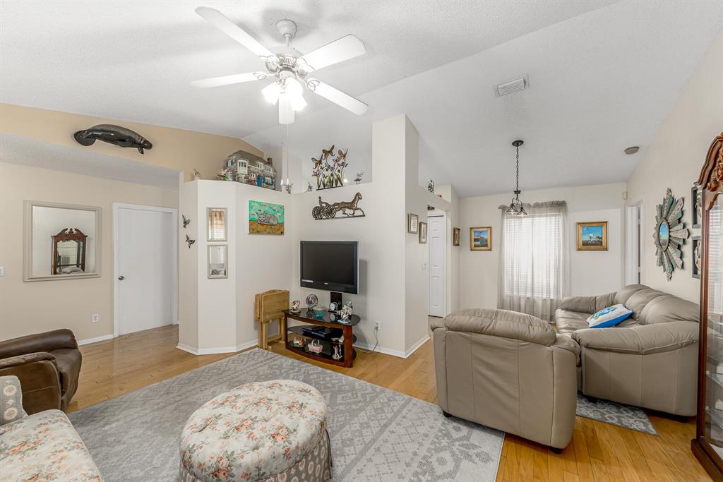 PORT ST LUCIE SECTION 40 - Residential