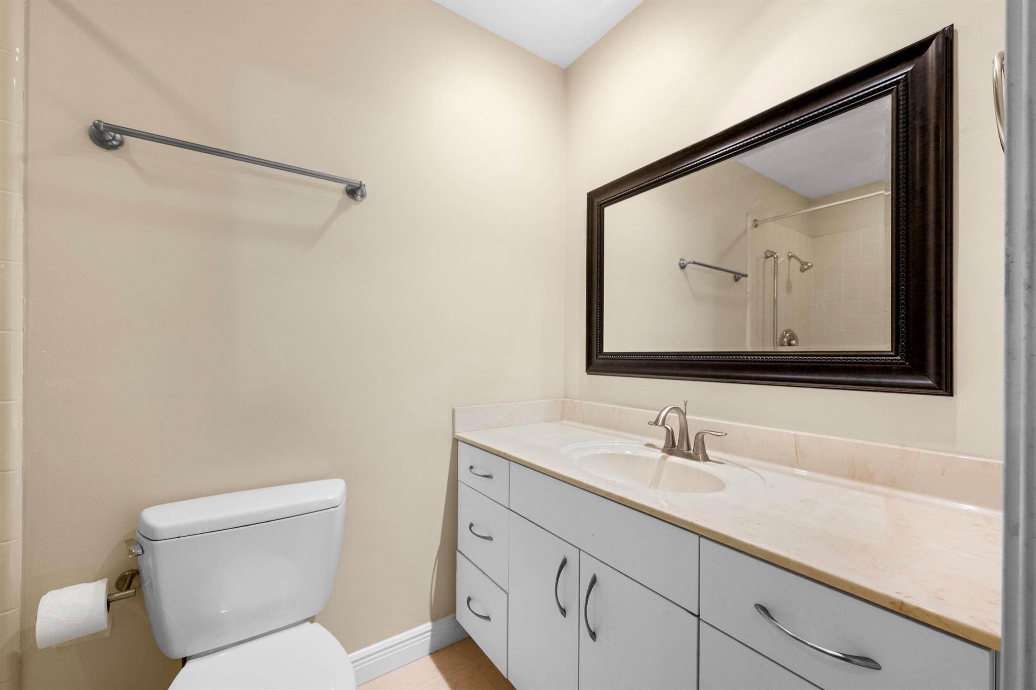 TIERRA VERDE CONDO - Residential Lease