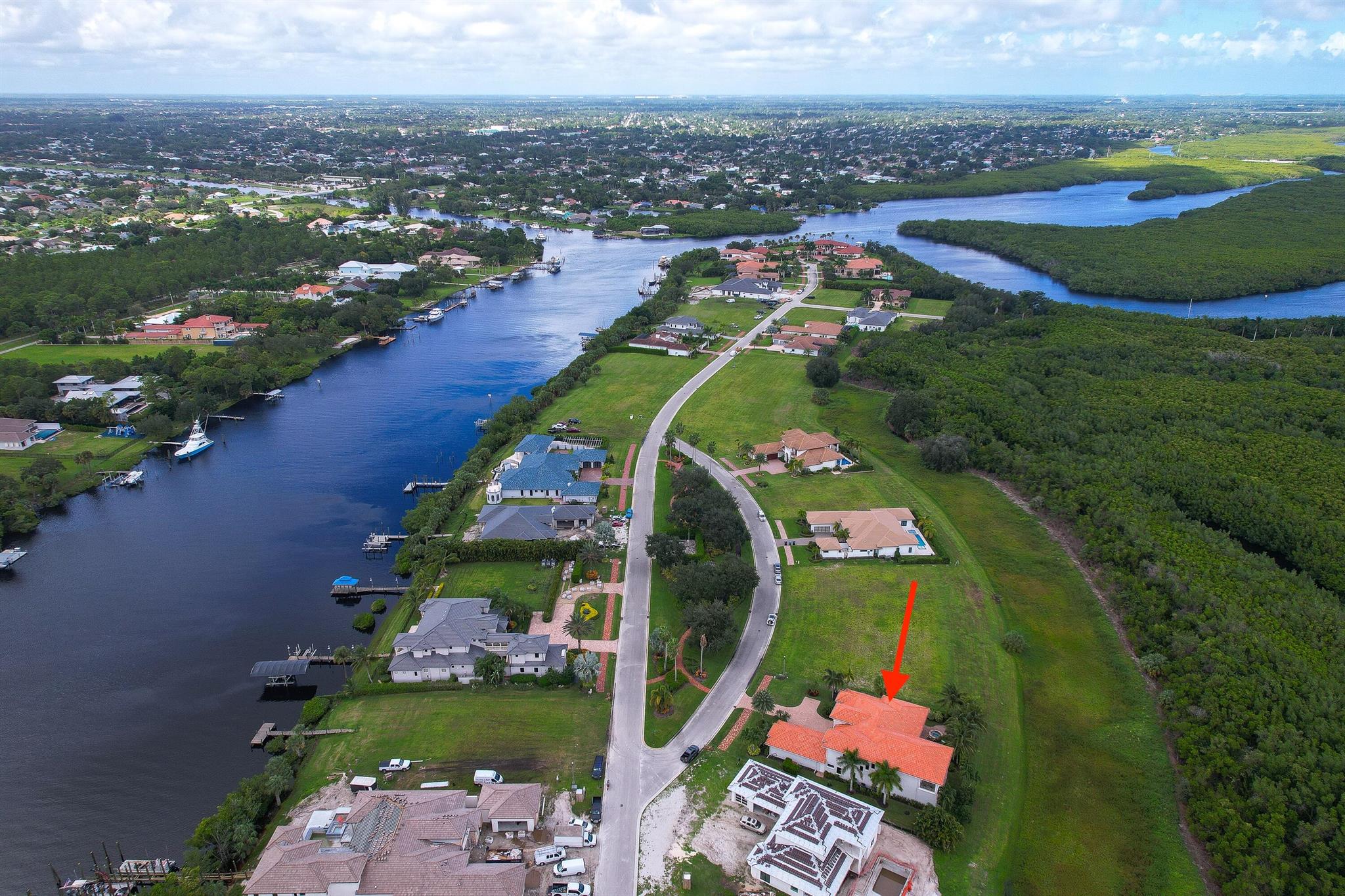 FIRST REPLAT OF RIVER POI - Residential