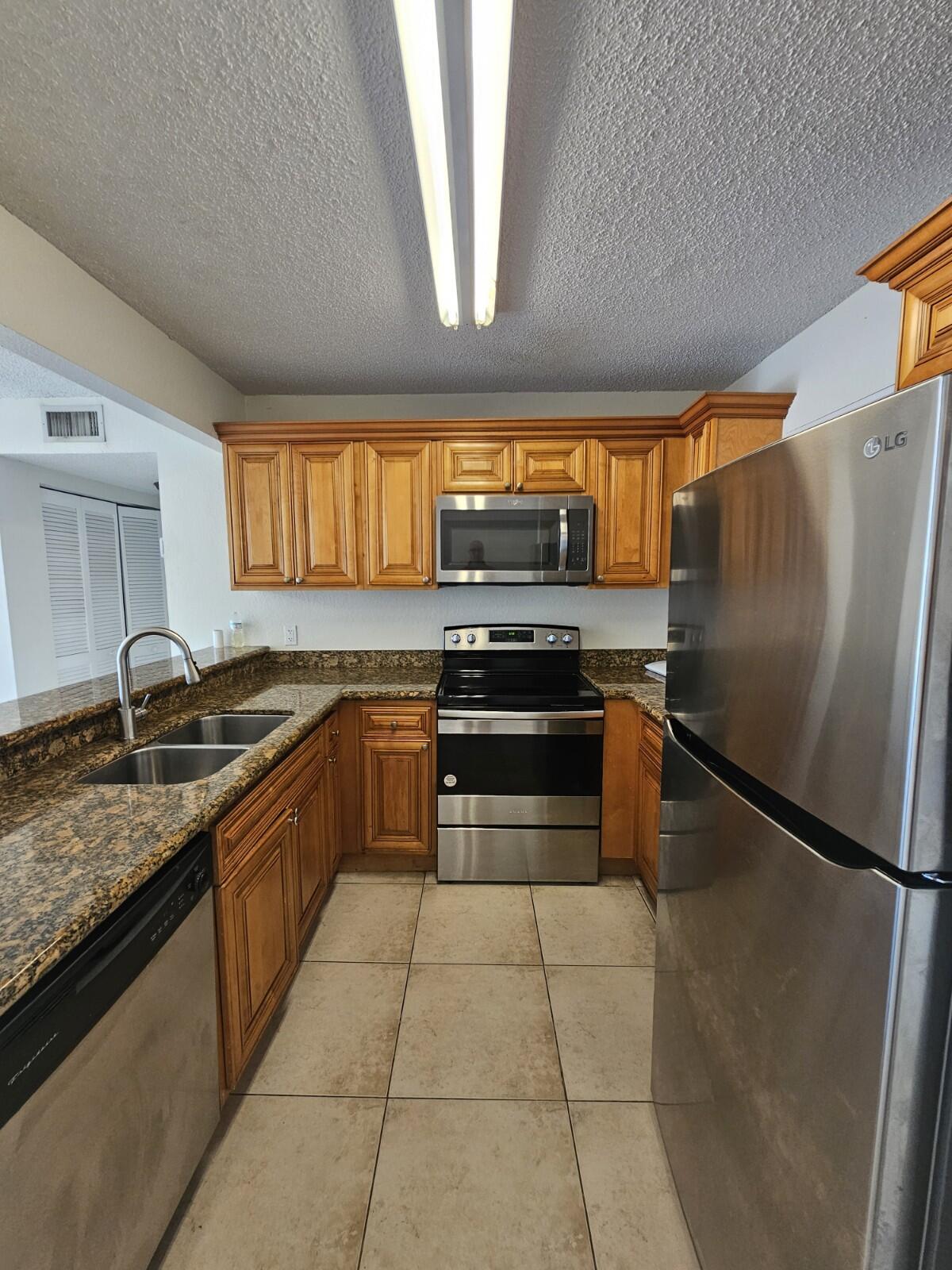 PALM BEACH PLACE CONDO - Residential