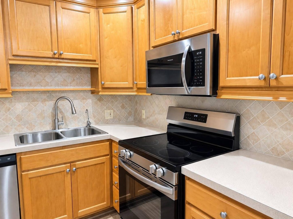 Photo of 4242 DESTE Court #201, Lake Worth, FL 33467 (MLS # B26077756)
