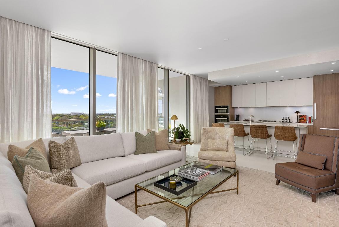 La Clara - Residential