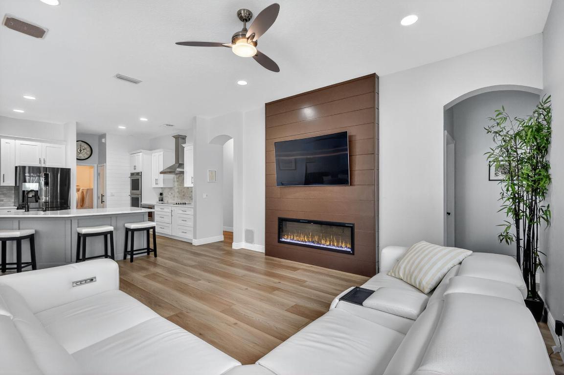 HAMMOCK CREEK - Residential