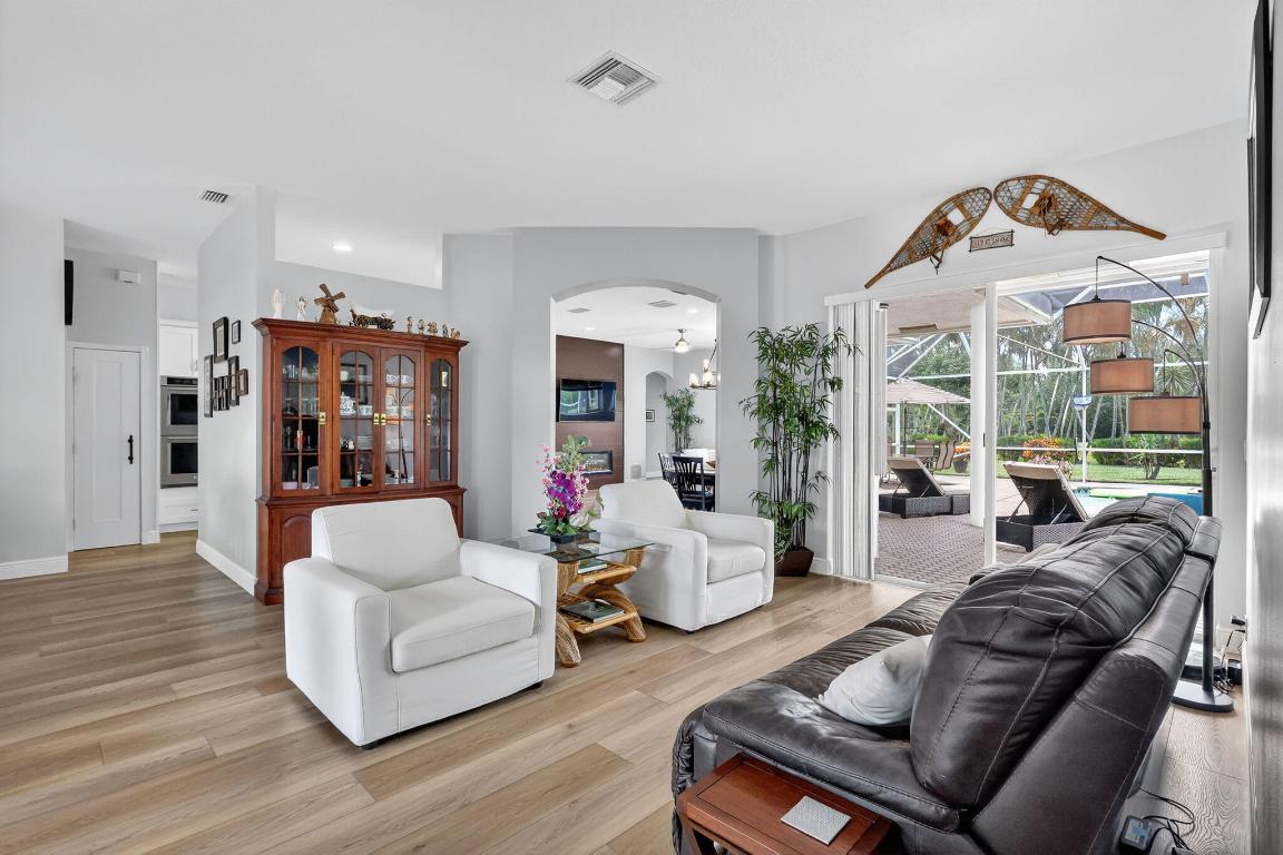 HAMMOCK CREEK - Residential