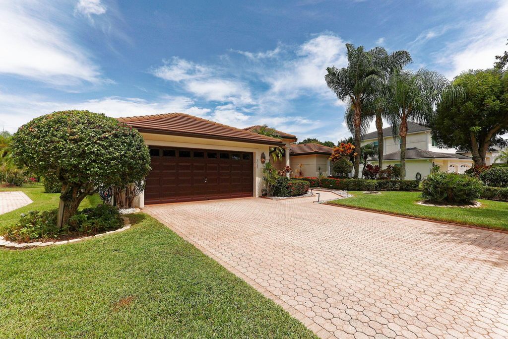 Photo of 5059 SW Hammock Creek Drive, Palm City, FL 34990 (MLS # R11112507)