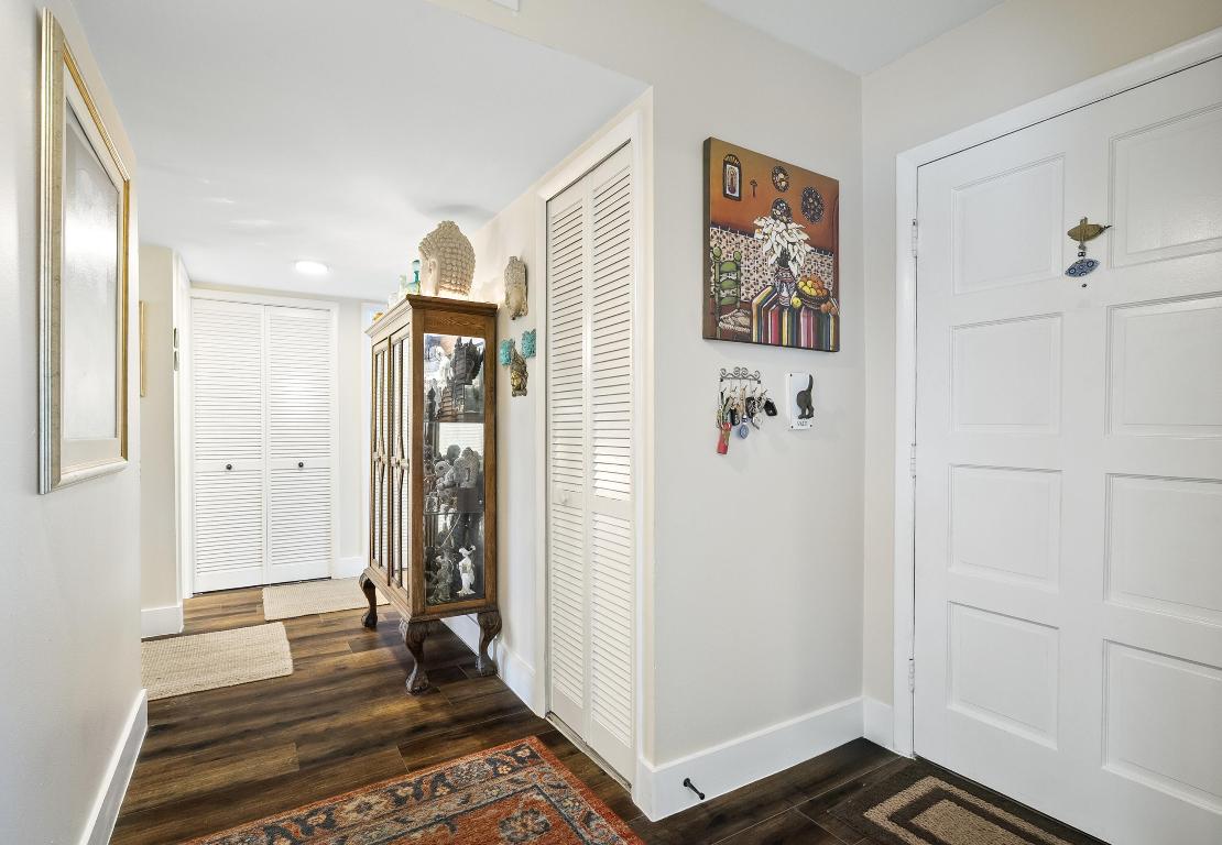 MILES GRANT CONDO - Residential